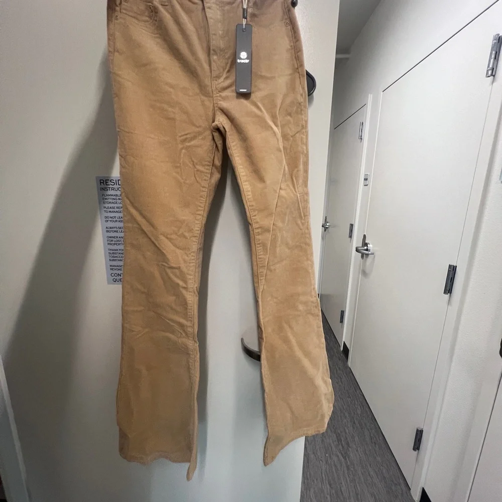 4. Tractr Camel Color Jeans - Picture 2 of 5